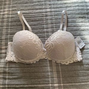 Fredericks of Hollywood Bra